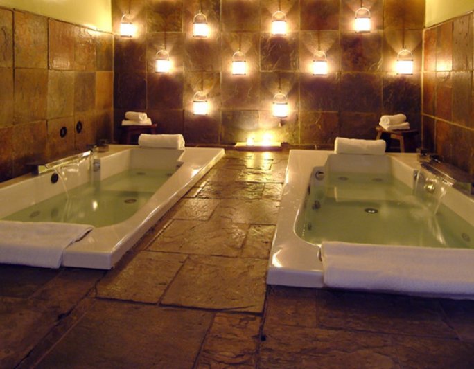 7 Day Spas Perfect for Couples